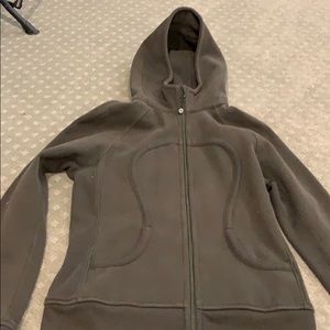Lululemon olive green zip up sweatshirt